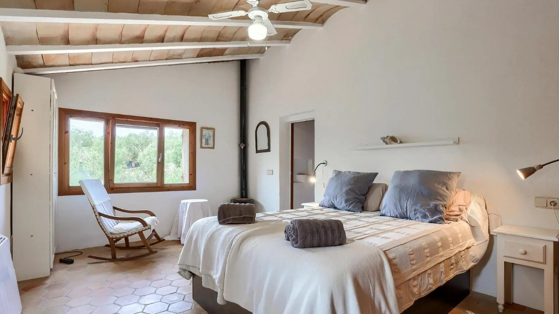 Country house Can Monget By Rentallorca Petra  Spain