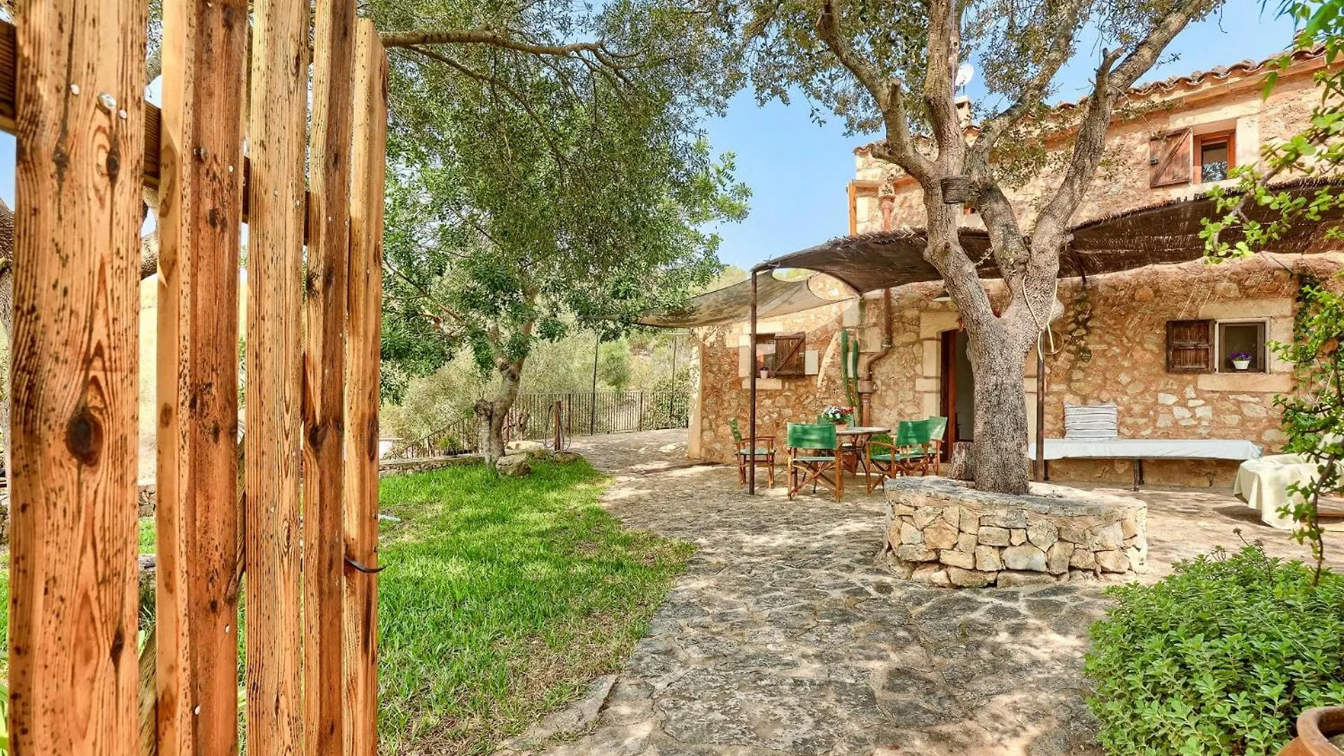 Can Monget By Rentallorca Petra  Petra (Mallorca)